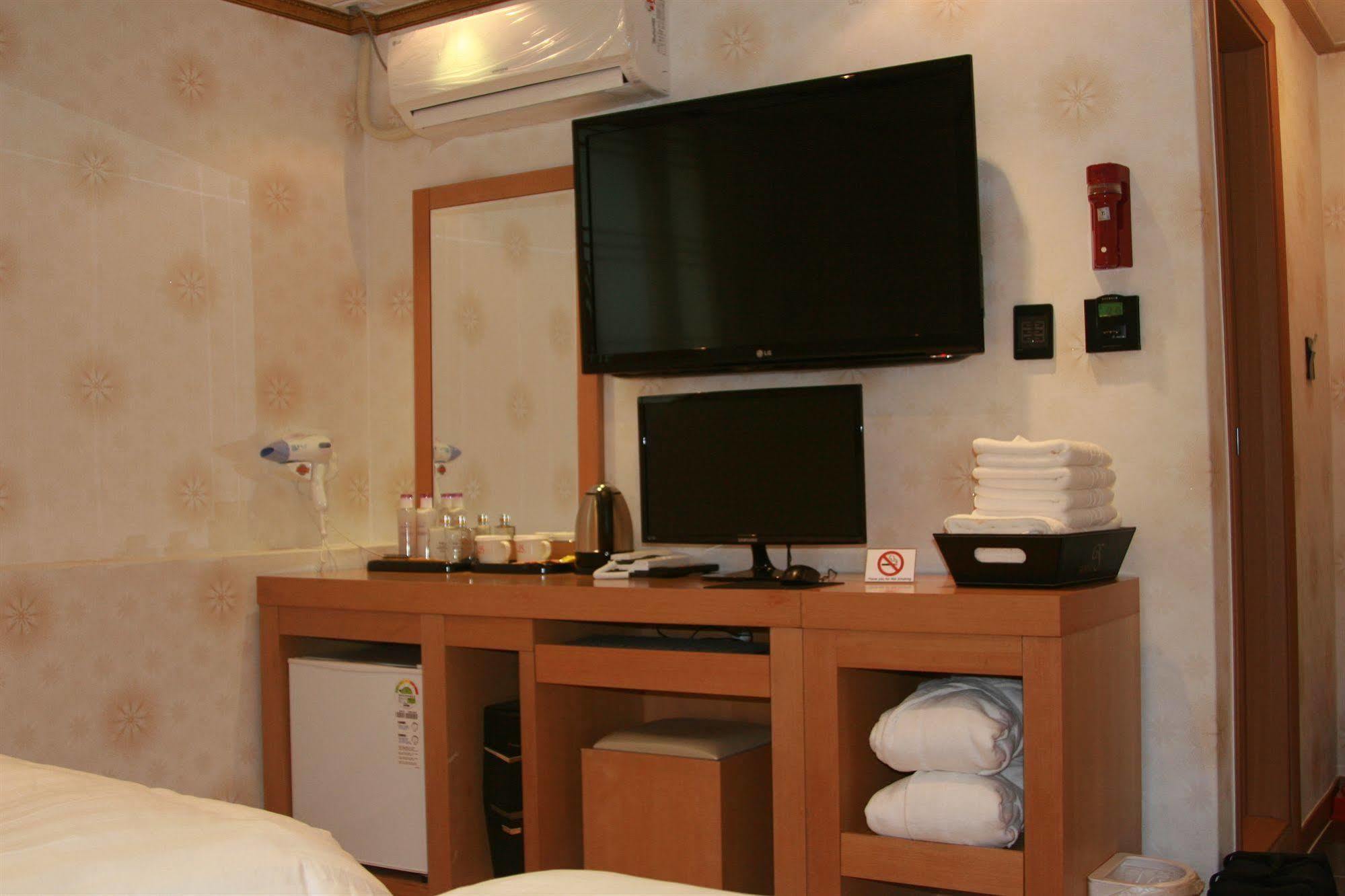 Gs Hotel Jongno Seoul Exterior photo